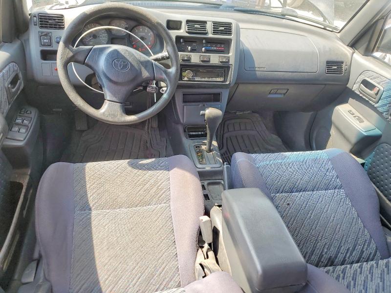 Photo 8 from auction – 1998 TOYOTA RAV4 with VIN JT3GP10V9W7037595
