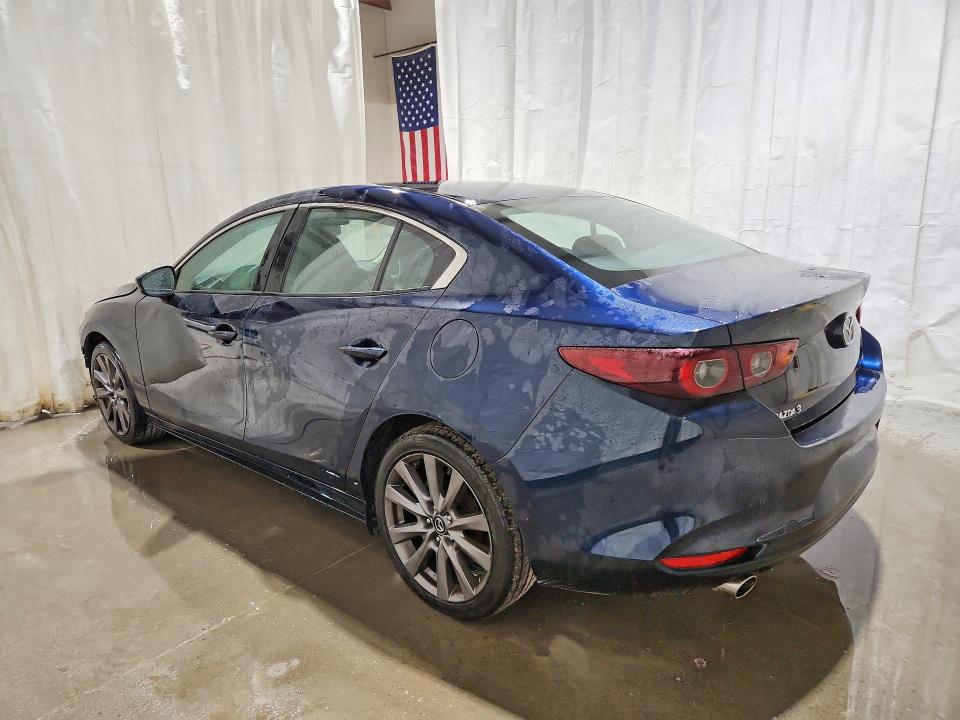 Photo 2 from auction – 2024 MAZDA 3 with VIN 3MZBPACMXRM413270
