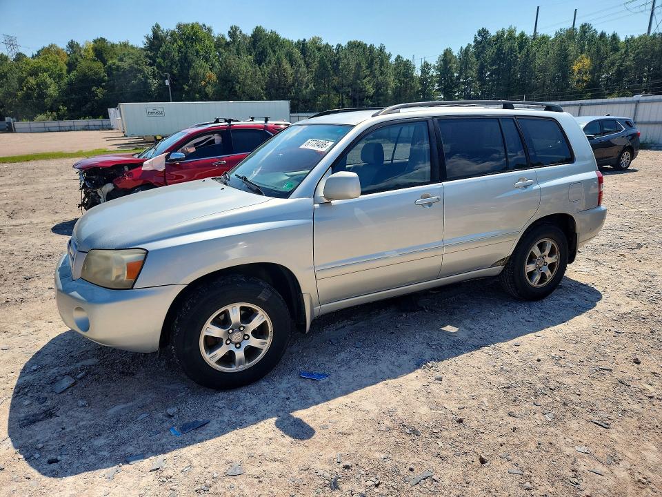 2004 TOYOTA HIGHLANDER - Търг №67739486