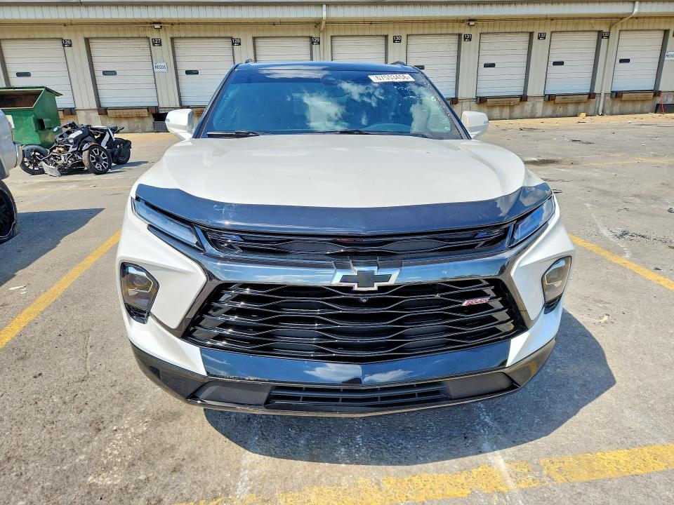 Photo 5 from auction – 2024 CHEVROLET BLAZER with VIN 3GNKBERS5RS188340