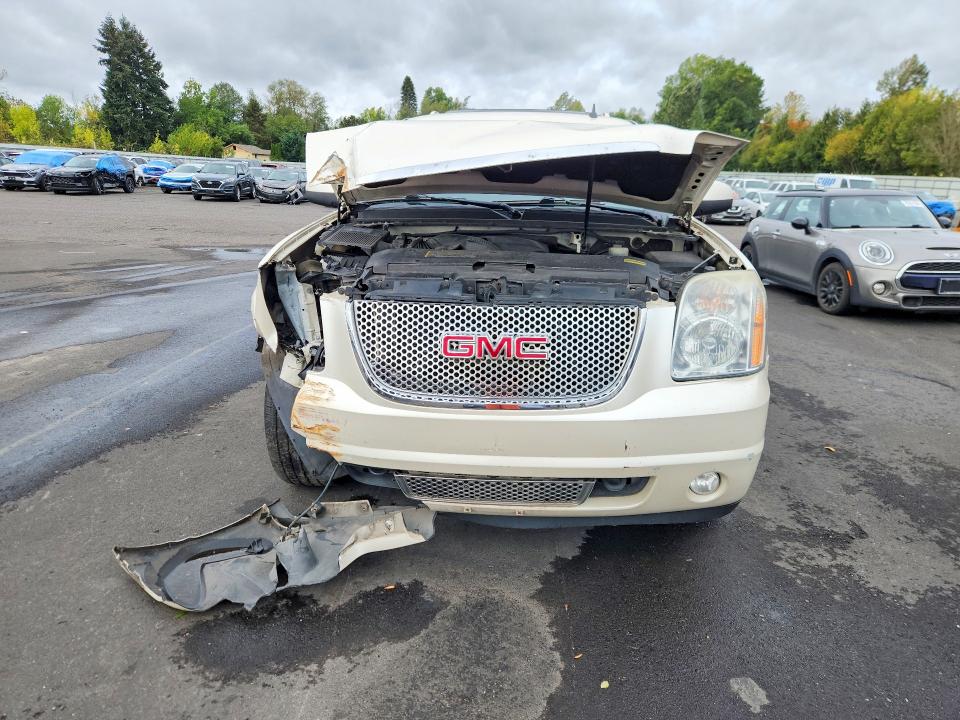 Zdjęcie 5 z aukcji – 2009 GMC YUKON z VIN 1GKFK03249R298700