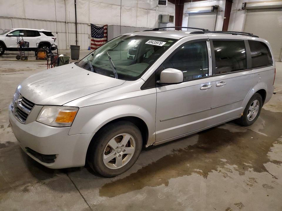 DODGE GRAND CARAVAN 2010 مع رقم تعريف المركبة 2D4RN5D12AR205399 - صورة من المزاد