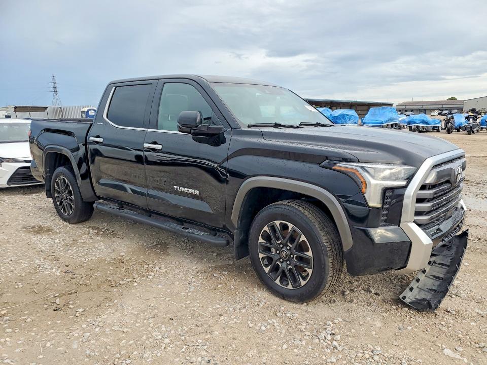 Photo 4 from auction – 2026 TOYOTA TUNDRA with VIN 5TFJA5DB3TX355413