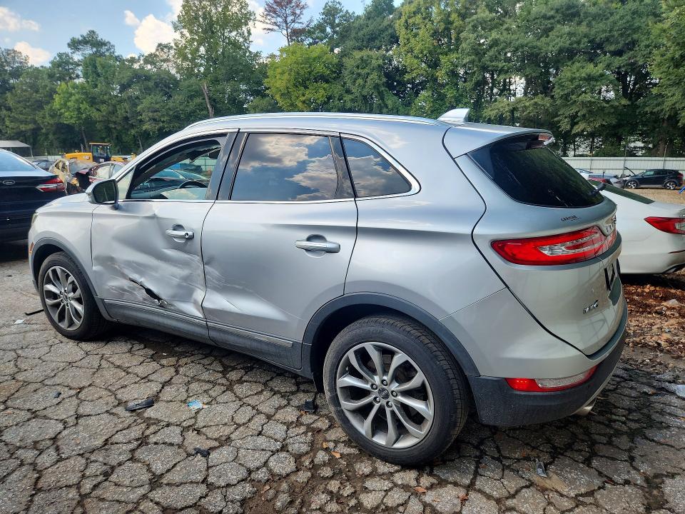 Foto 2 de la subasta – 2017 LINCOLN MKC con VIN 5LMCJ2C95HUL03398
