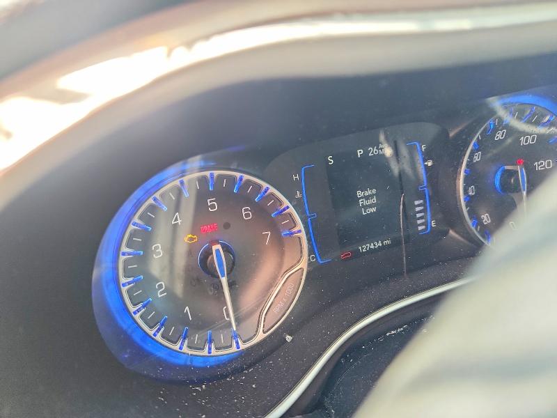 Foto 9 de la subasta – 2022 CHRYSLER VOYAGER con VIN 2C4RC1CG0NR229854