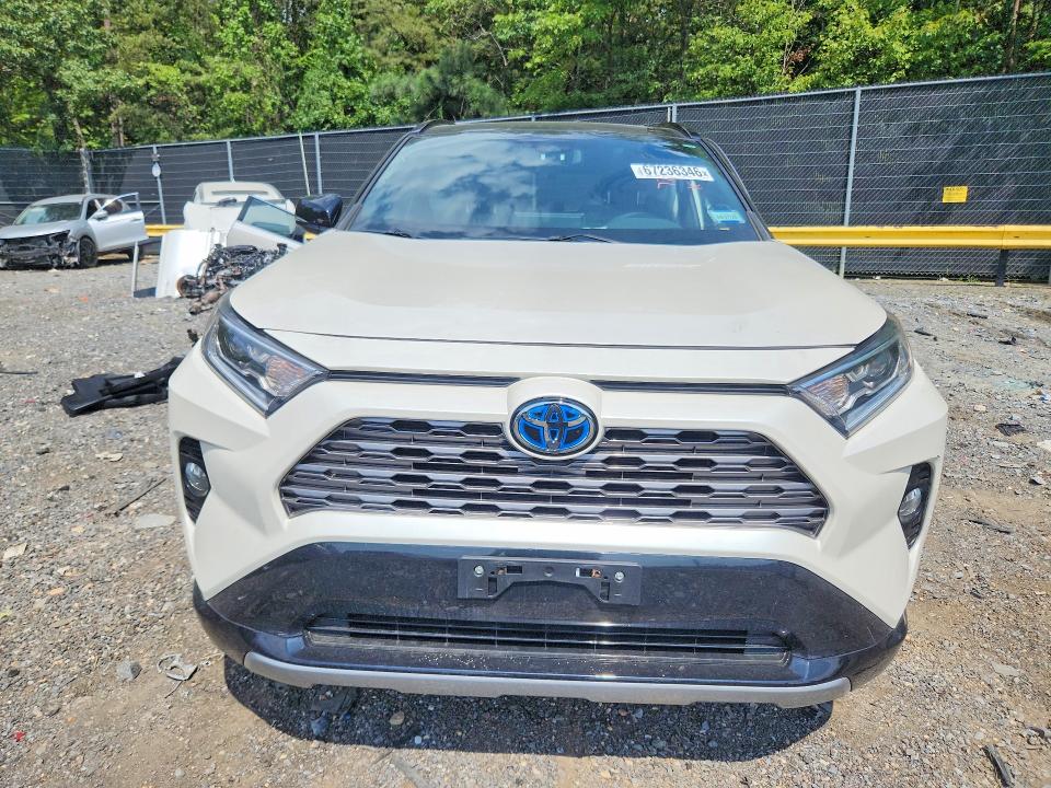 Photo 5 from auction – 2019 TOYOTA RAV4 with VIN JTMEWRFV9KJ021227