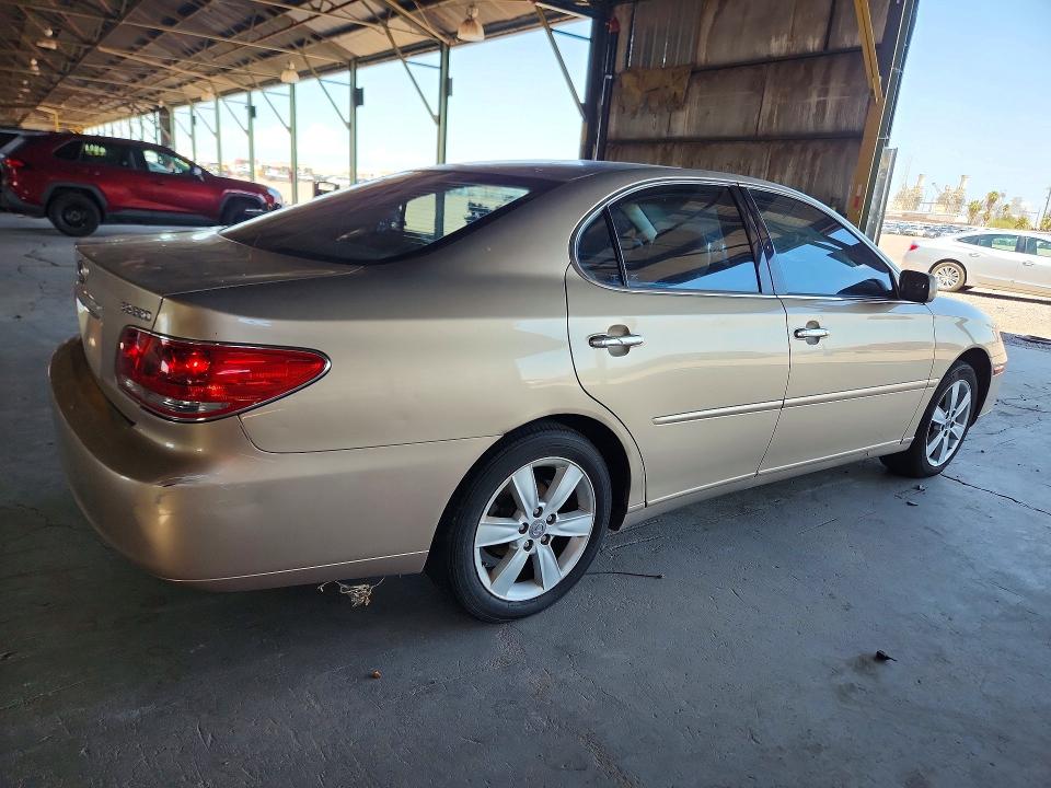 Photo 3 from auction – 2005 LEXUS ES with VIN JTHBA30G555134015