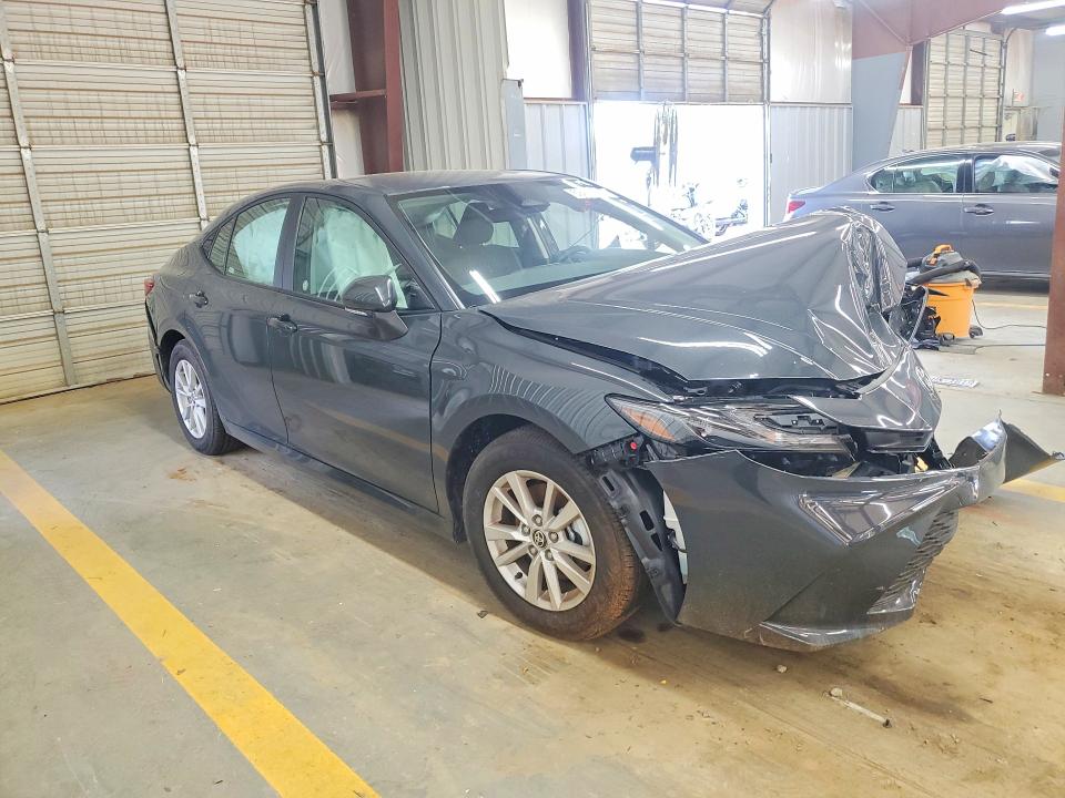 صورة رقم 4 من المزاد - 2026 TOYOTA CAMRY مع VIN 4T1DAACK7TU703895