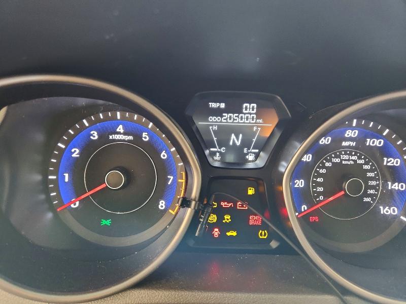 Photo 9 from auction – 2013 HYUNDAI ELANTRA with VIN 5NPDH4AE2DH226545