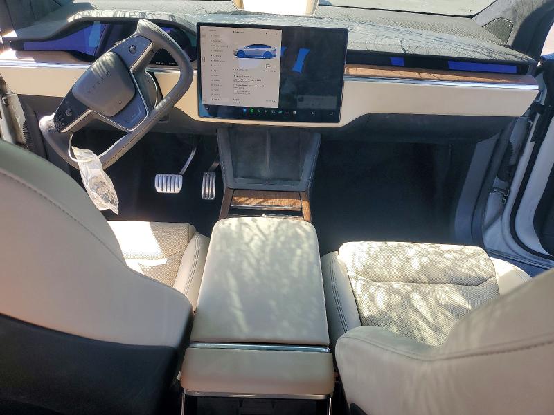 Foto 8 de la subasta – 2022 TESLA MODEL X con VIN 7SAXCAE50NF354774