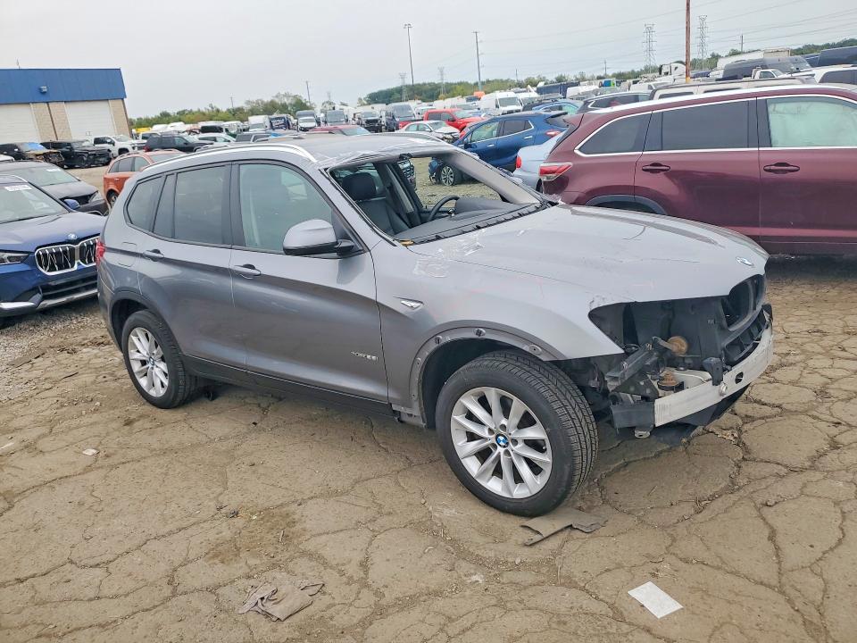 Zdjęcie 4 z aukcji – 2017 BMW X3 z VIN 5UXWX9C59H0D97500