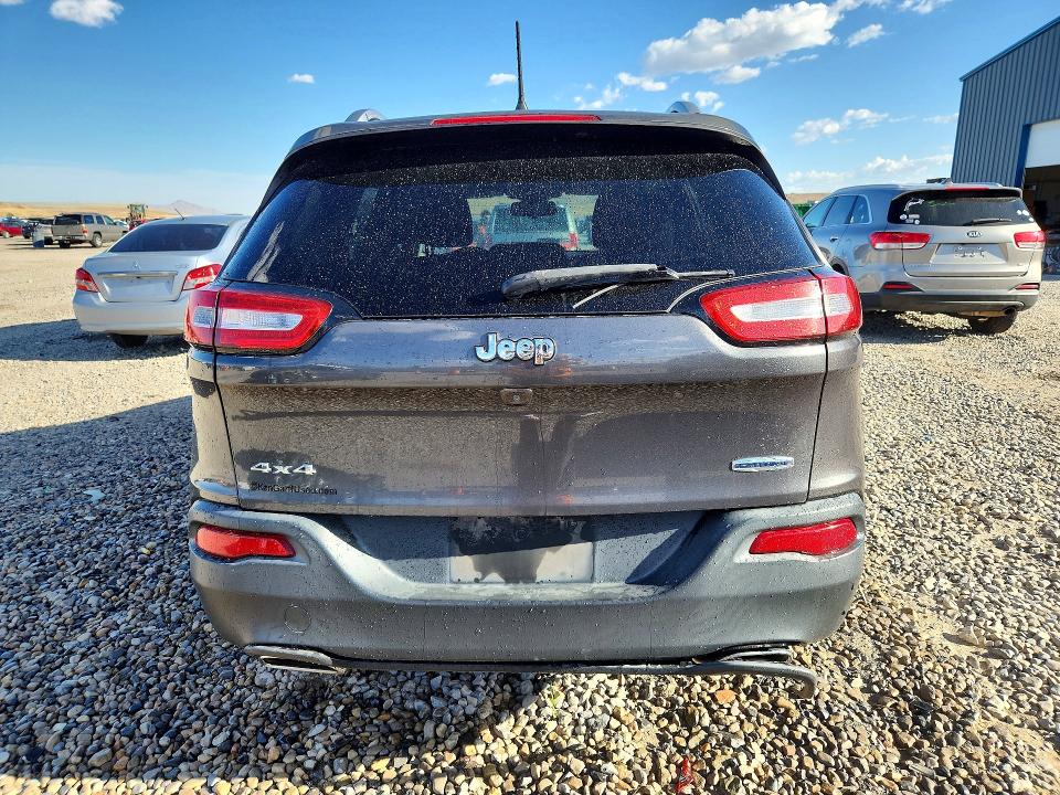 Photo 6 from auction – 2016 JEEP CHEROKEE with VIN 1C4PJMCS0GW244223