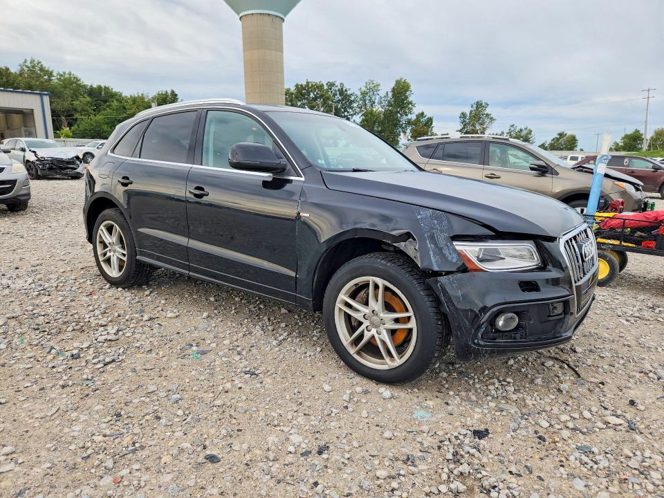 Foto 4 de la subasta – 2014 AUDI Q5 con VIN WA1DGAFP0EA127639