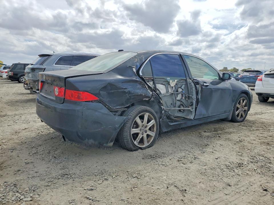 Photo 3 from auction – 2005 ACURA TSX with VIN JH4CL96945C026149