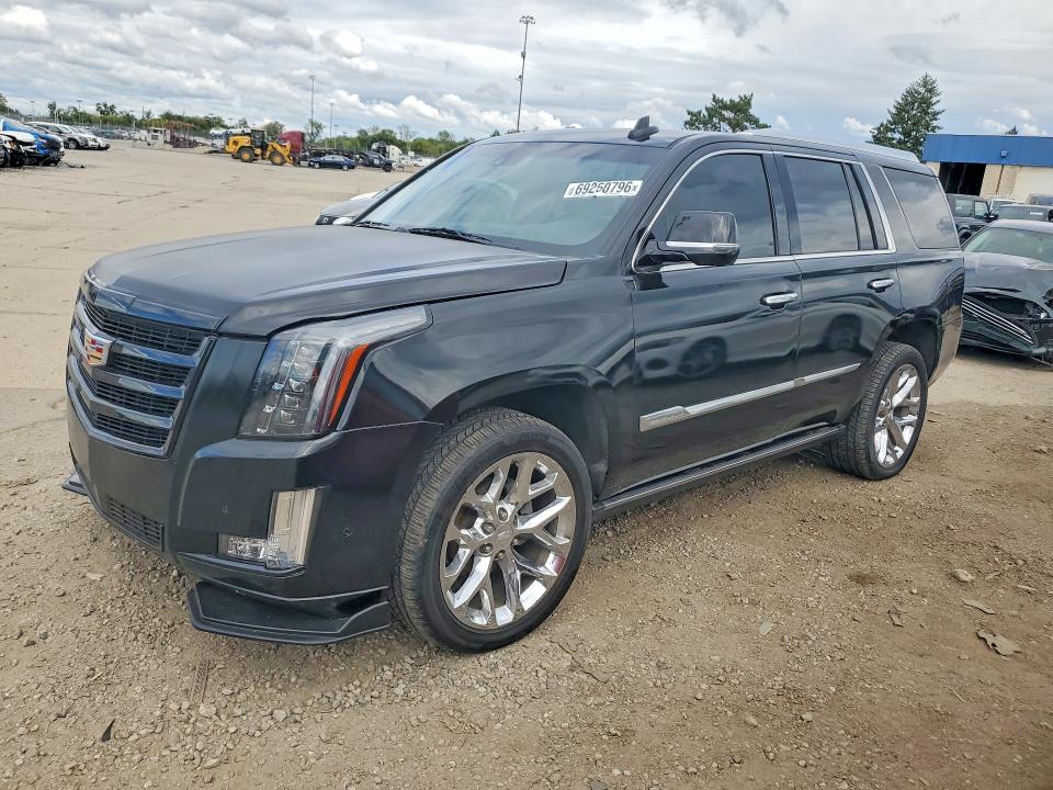 CADILLAC ESCALADE 2018 z numerem VIN 1GYS4DKJ8JR158815 - Zdjęcie z aukcji