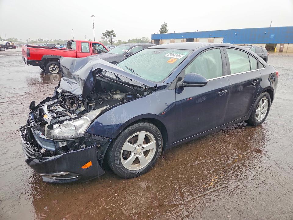 CHEVROLET CRUZE 2015 with VIN 1G1PC5SB5F7181557 - Photo from auction