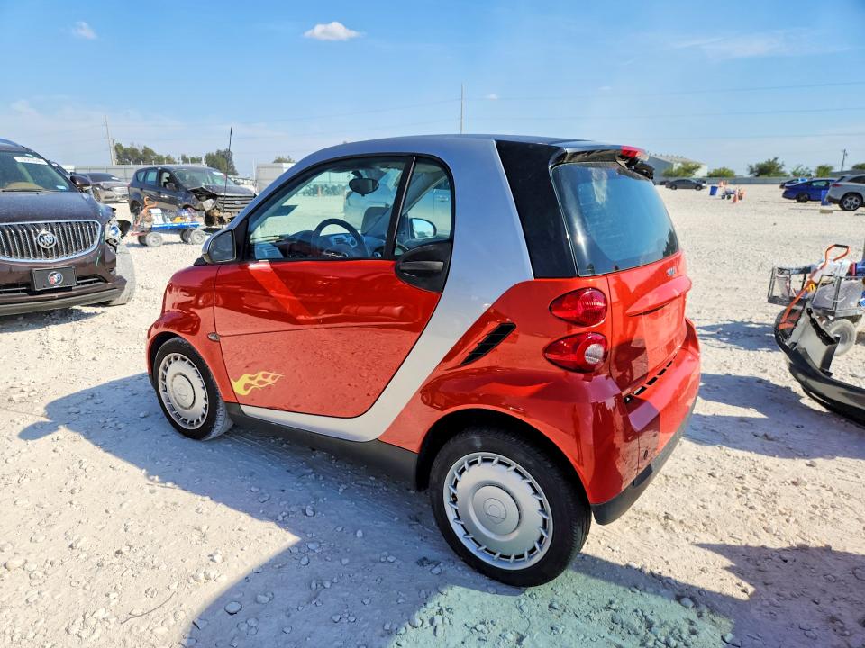 Photo 2 from auction – 2008 SMART FORTWO with VIN WMEEJ31X08K177939