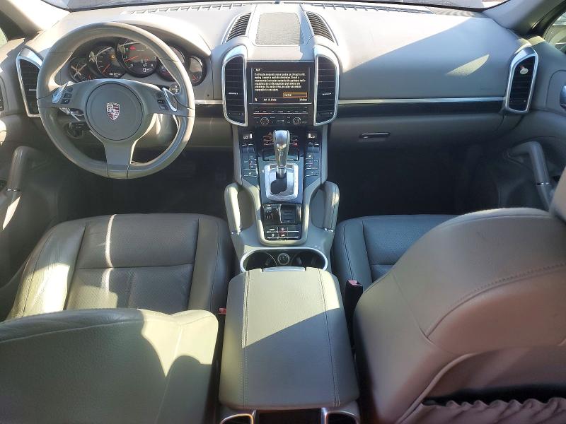 Photo 8 from auction – 2011 PORSCHE CAYENNE with VIN WP1AA2A22BLA00904