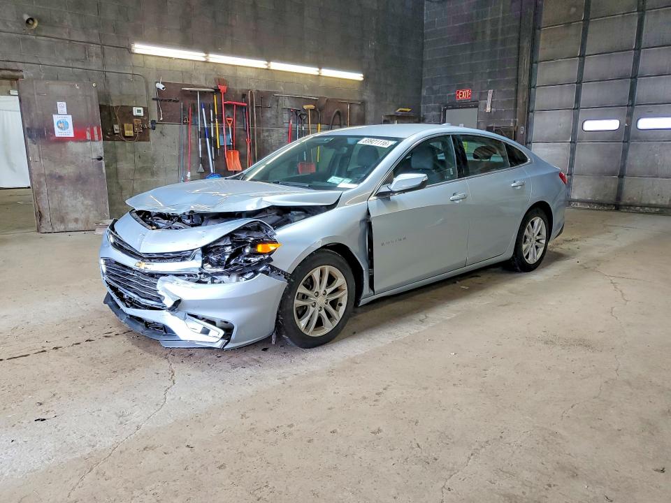 CHEVROLET MALIBU 2018 with VIN 1G1ZD5ST0JF119318 - Photo from auction