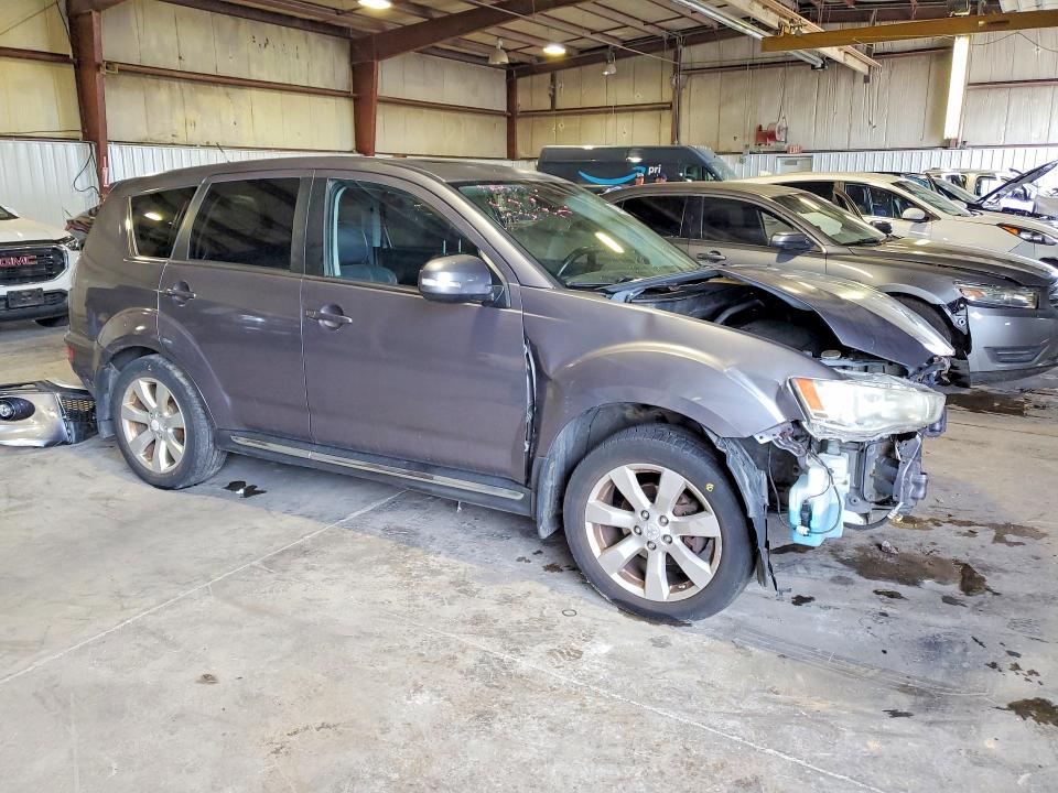 Photo 4 from auction – 2010 MITSUBISHI OUTLANDER with VIN JA4JT5AX5AZ003469