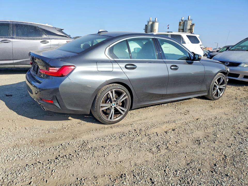 Photo 3 from auction – 2021 BMW 330E with VIN 3MW5P7J09M8B62615