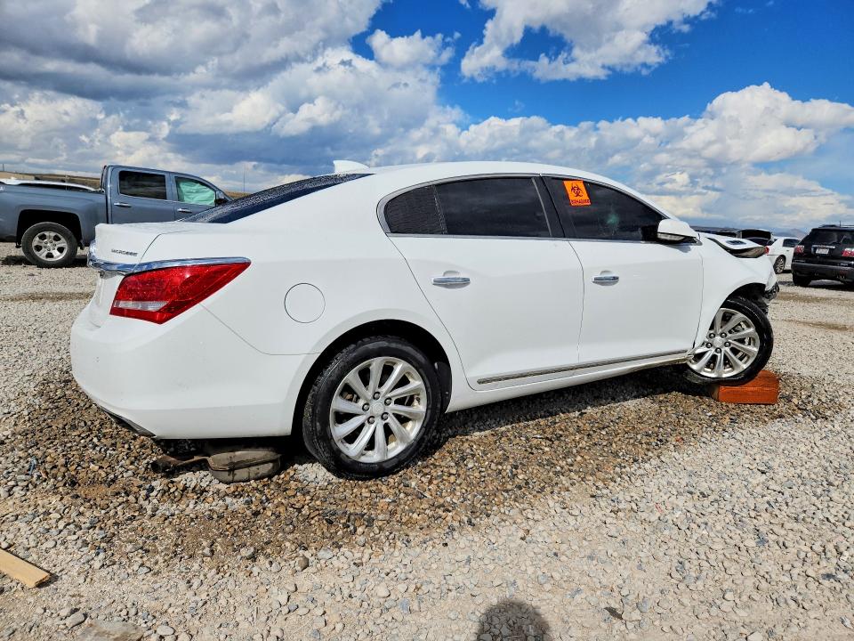 Фото 3 с аукциона – 2015 BUICK LACROSSE с VIN 1G4GB5G30FF209259