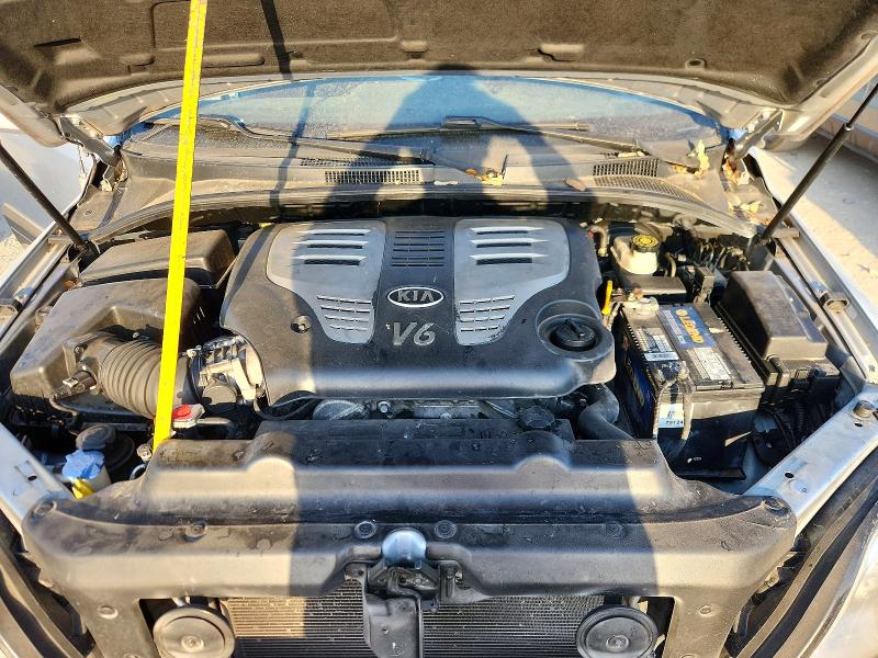 Photo 11 from auction – 2007 KIA SORENTO with VIN KNDJD736975699465