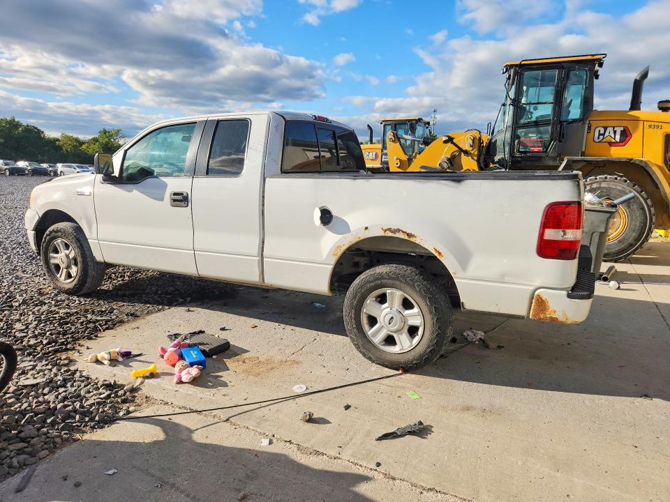 Photo 2 from auction – 2005 FORD F150 with VIN 1FTRX14W15FA54242