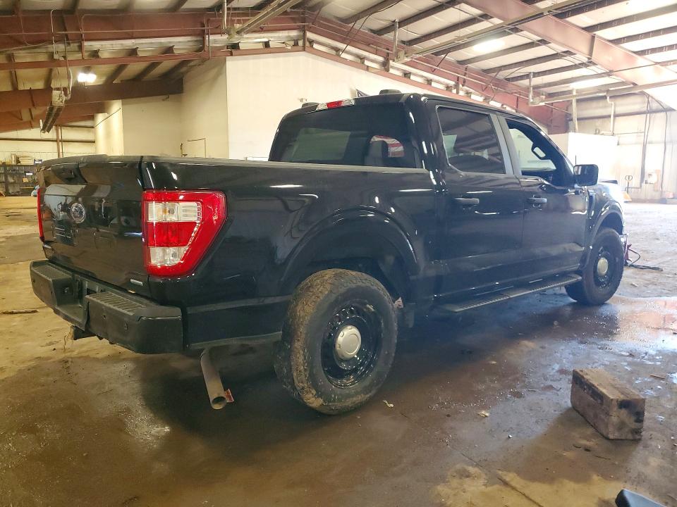Photo 3 from auction – 2023 FORD F150 with VIN 1FTFW1P89PKF10324
