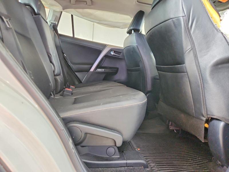 Foto 11 de la subasta – 2017 TOYOTA RAV4 con VIN JTMDFREVXHJ709596