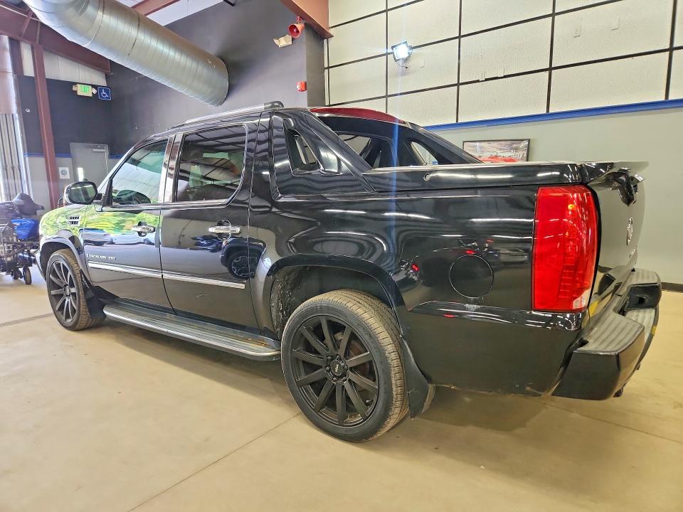 Photo 2 from auction – 2008 CADILLAC ESCALADE with VIN 3GYFK62828G166452
