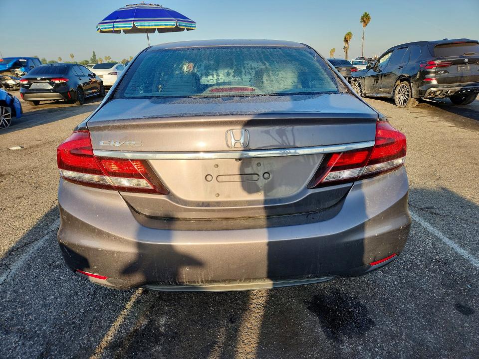 Снимка 6 от търг – 2015 HONDA CIVIC с VIN 19XFB2F8XFE098418