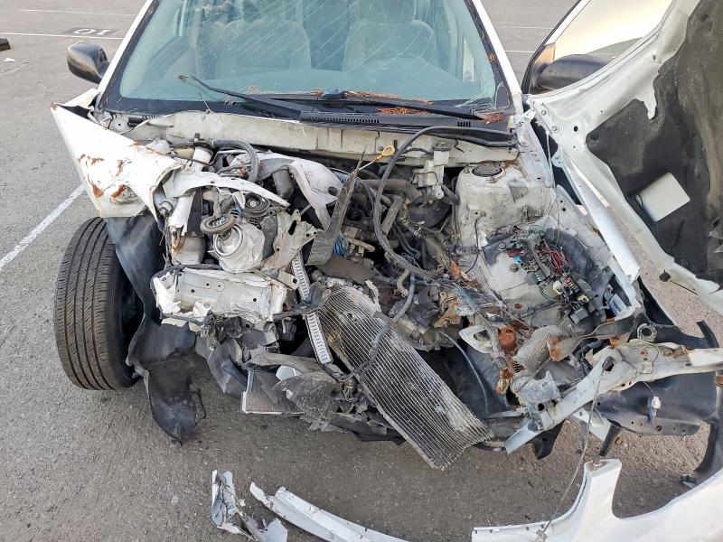 Photo 11 from auction – 2005 TOYOTA COROLLA with VIN 1NXBR32E45Z431865