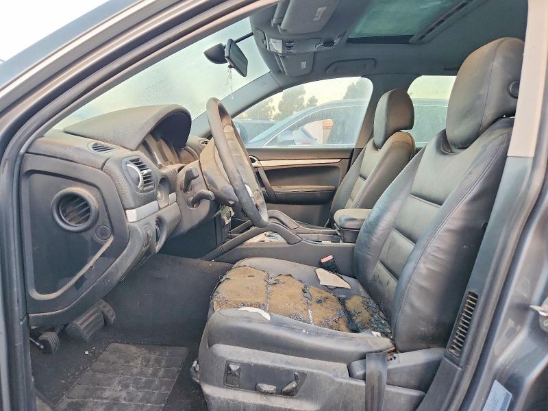 Photo 7 from auction – 2004 PORSCHE CAYENNE with VIN WP1AA29P14LA24498