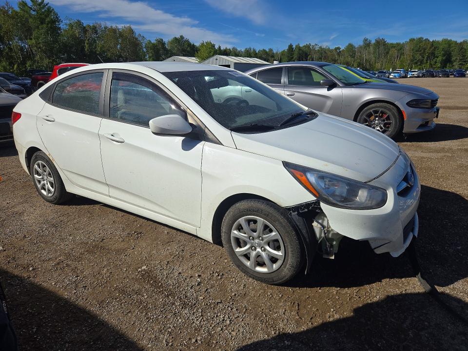Photo 4 from auction – 2014 HYUNDAI ACCENT with VIN KMHCT4AEXEU624096
