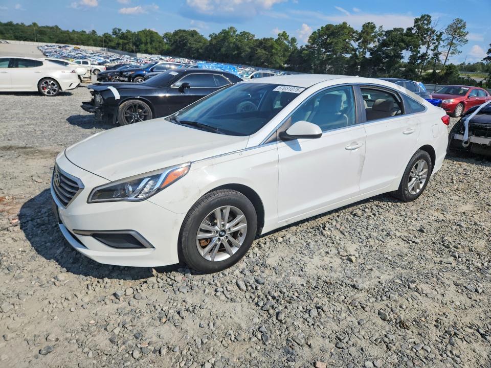 HYUNDAI SONATA 2017 with VIN 5NPE24AF9HH539743 - Photo from auction