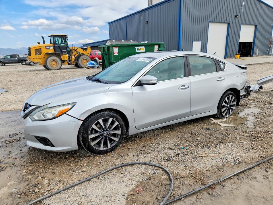 NISSAN ALTIMA 2017 مع رقم تعريف المركبة 1N4AL3AP2HC285809 - صورة من المزاد