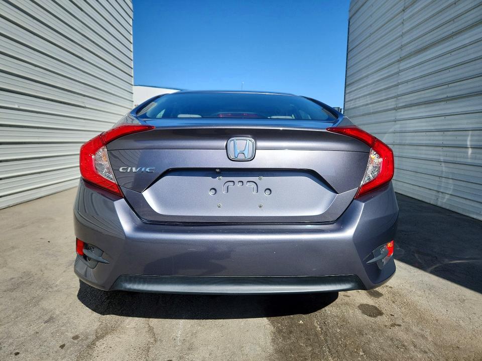 Снимка 6 от търг – 2016 HONDA CIVIC с VIN 2HGFC2F52GH528386