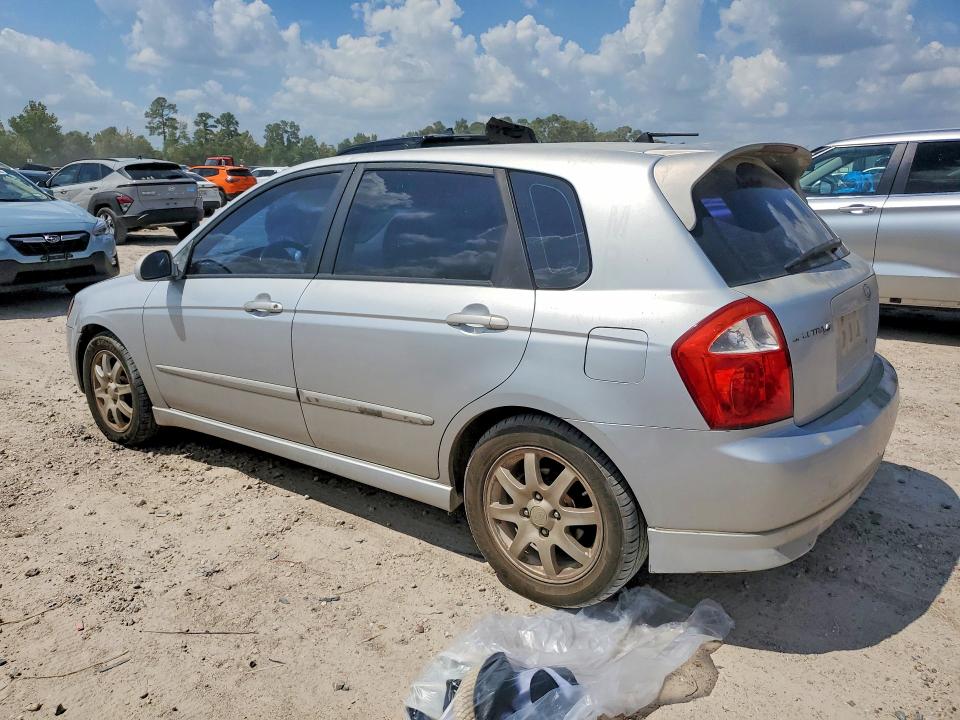 Photo 2 from auction – 2006 KIA SPECTRA with VIN KNAFE161365256028