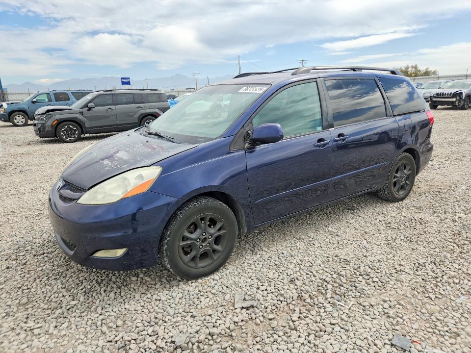 2006 TOYOTA SIENNA - Търг №68707626