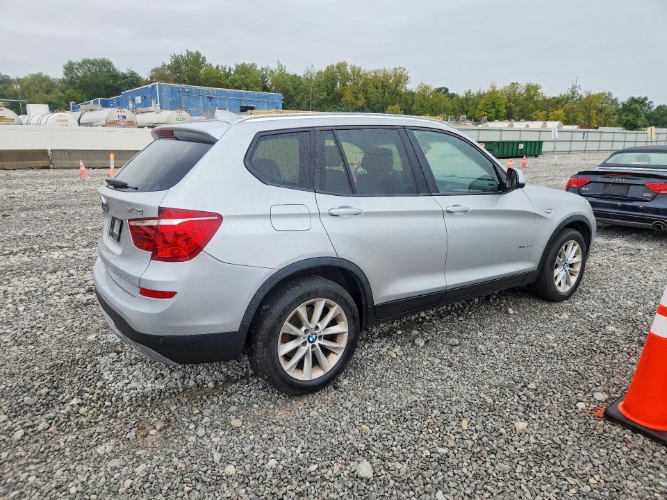 Foto 3 de la subasta – 2015 BMW X3 con VIN 5UXWX9C57F0D56358