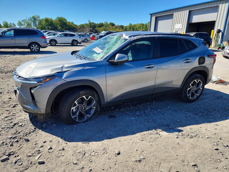 Photo 1 from auction – 2026 CHEVROLET TRAX with VIN KL77LHEPXTC130426