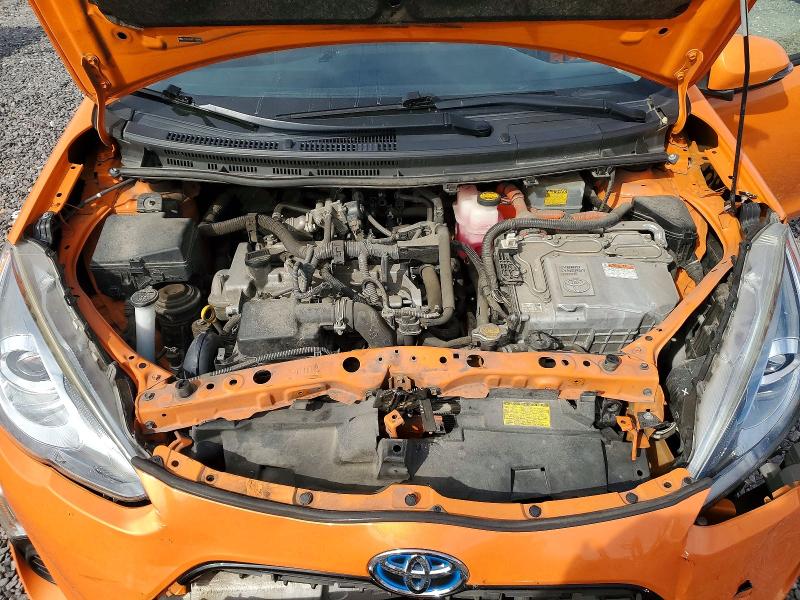 Photo 11 from auction – 2015 TOYOTA PRIUS C with VIN JTDKDTB38F1088840