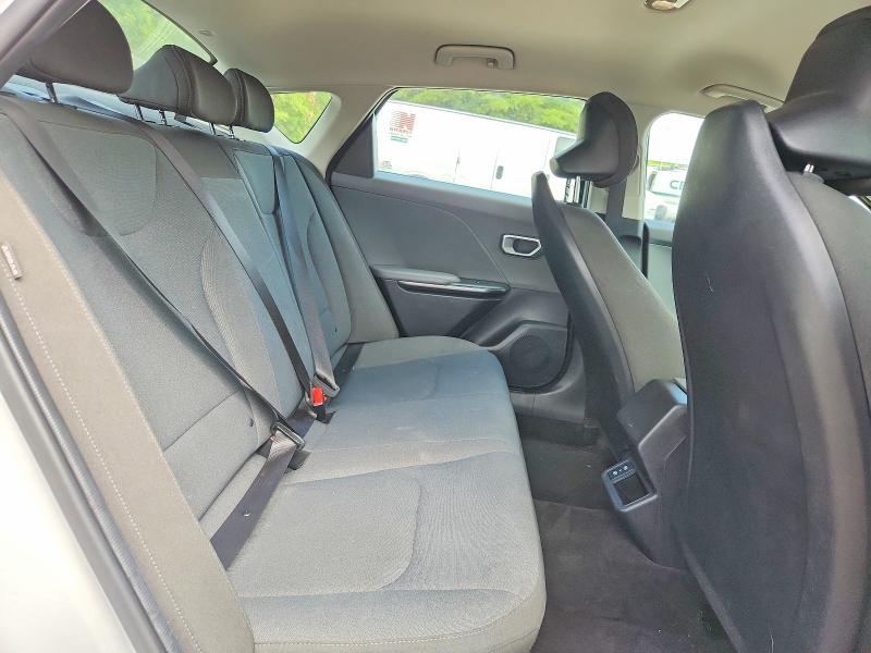 Photo 10 from auction – 2025 KIA K4 with VIN 3KPFT4DE0SE062166
