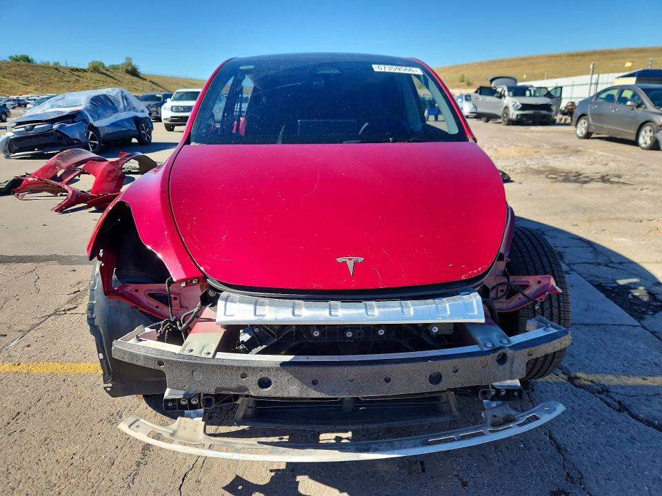 Foto 5 de la subasta – 2025 TESLA MODEL Y con VIN 7SAYGDEF3SF258006