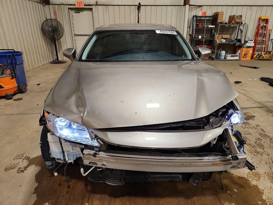 Foto 5 de la subasta – 2015 LEXUS ES con VIN JTHBK1GG5F2190305