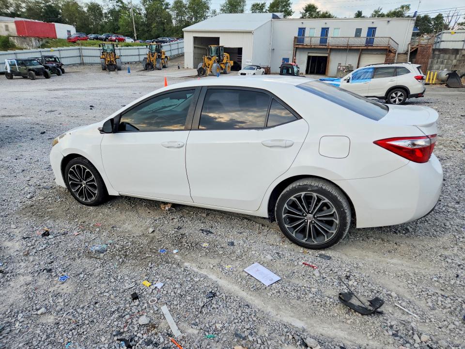 Zdjęcie 2 z aukcji – 2015 TOYOTA COROLLA z VIN 5YFBURHE4FP346553