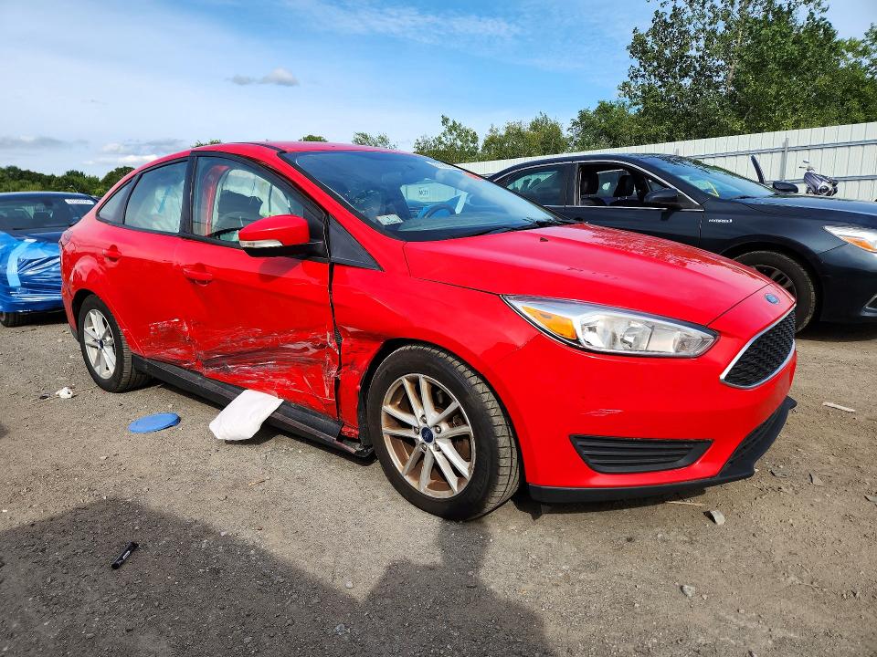 Photo 4 from auction – 2017 FORD FOCUS with VIN 1FADP3F20HL321611