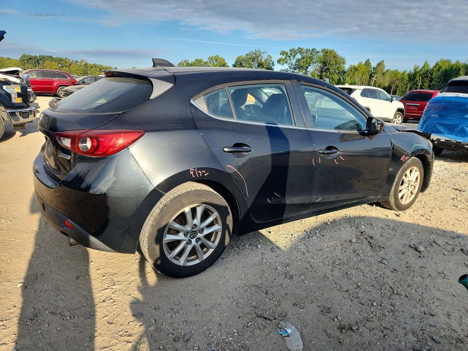 صورة رقم 3 من المزاد - 2014 MAZDA 3 مع VIN JM1BM1M73E1169991