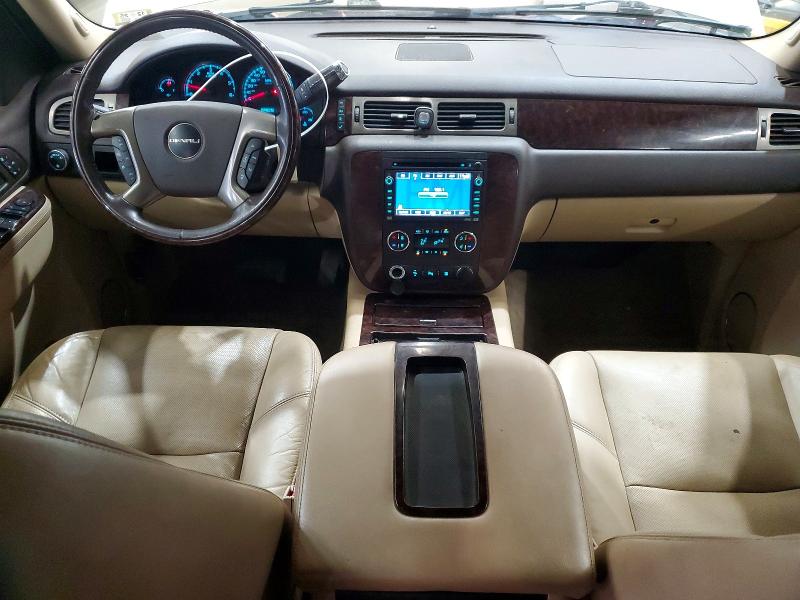Foto 8 de la subasta – 2010 GMC YUKON con VIN 1GKUKEEF2AR129090